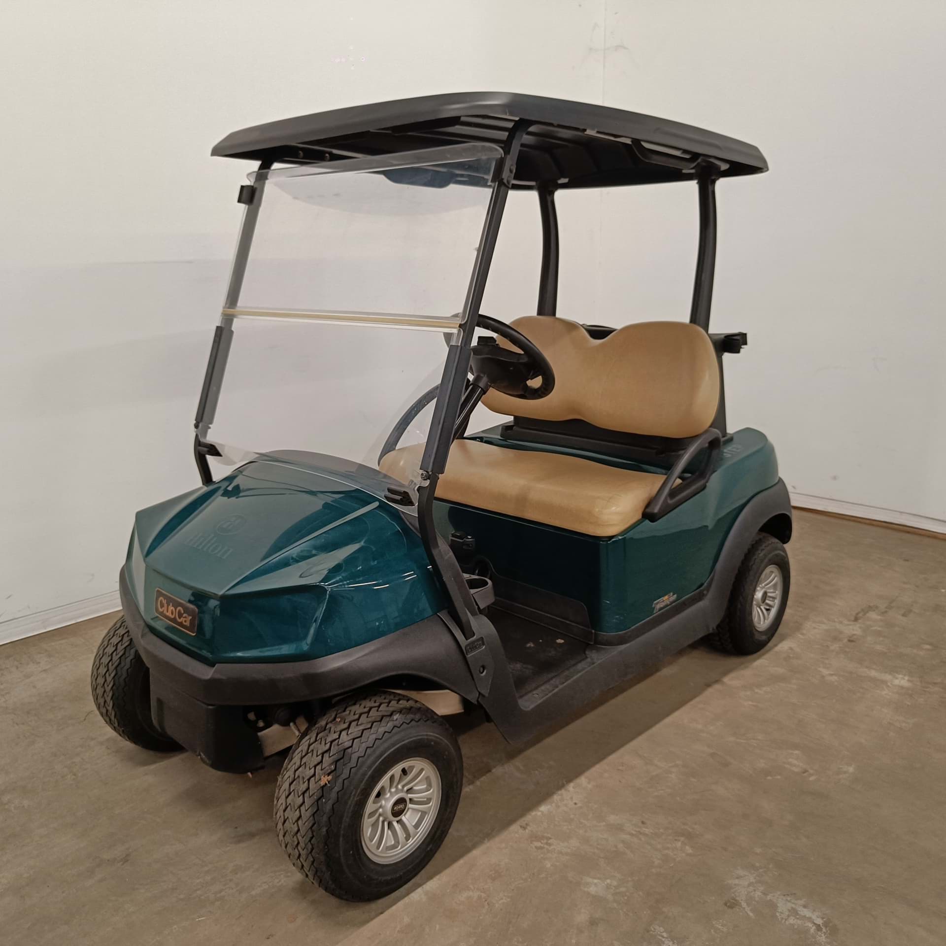 Picture of Trade - 2019 - Electric lithium - Club Car - Tempo - 2 seater - Green