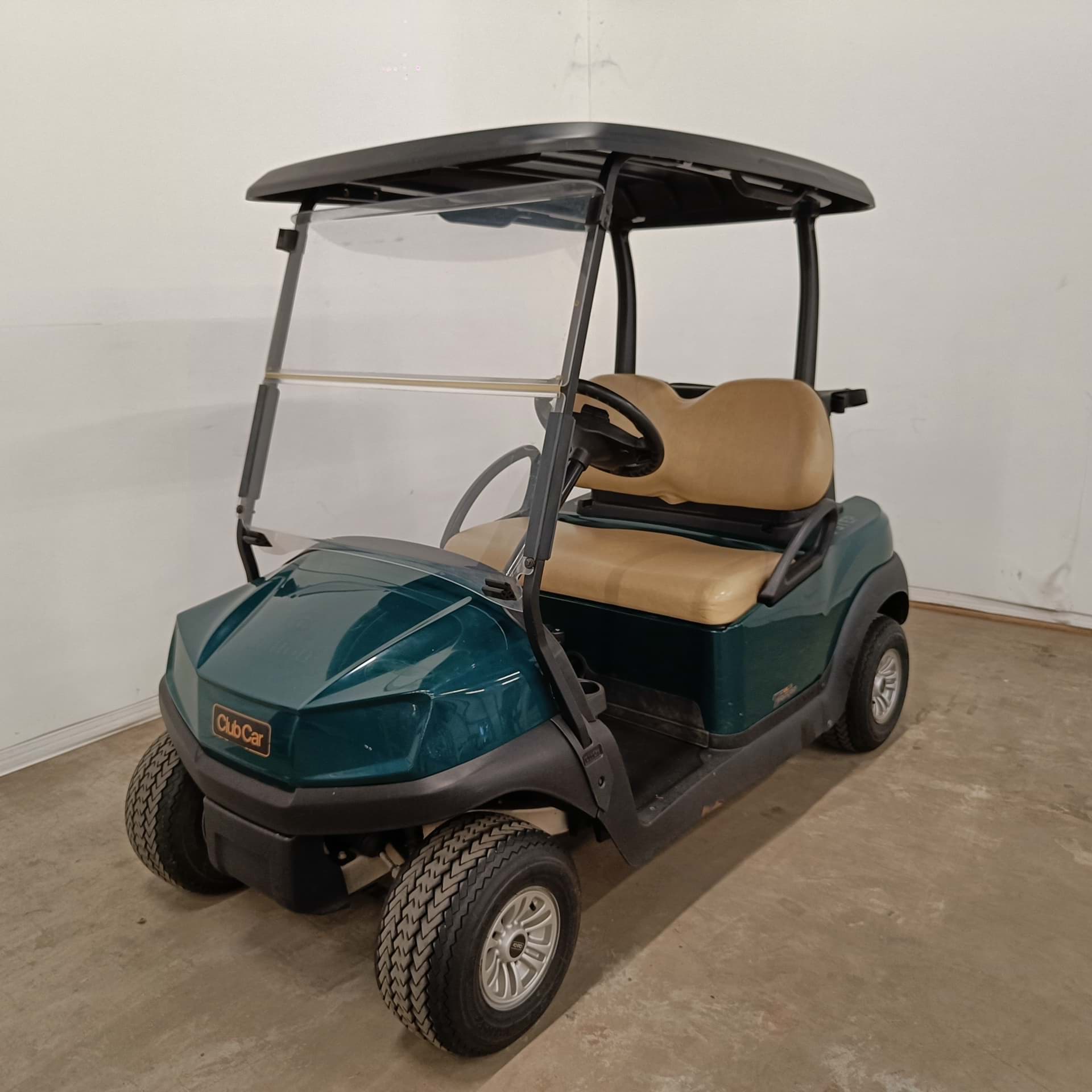 Picture of Trade - 2019 - Electric lithium - Club Car - Tempo - 2 seater - Green