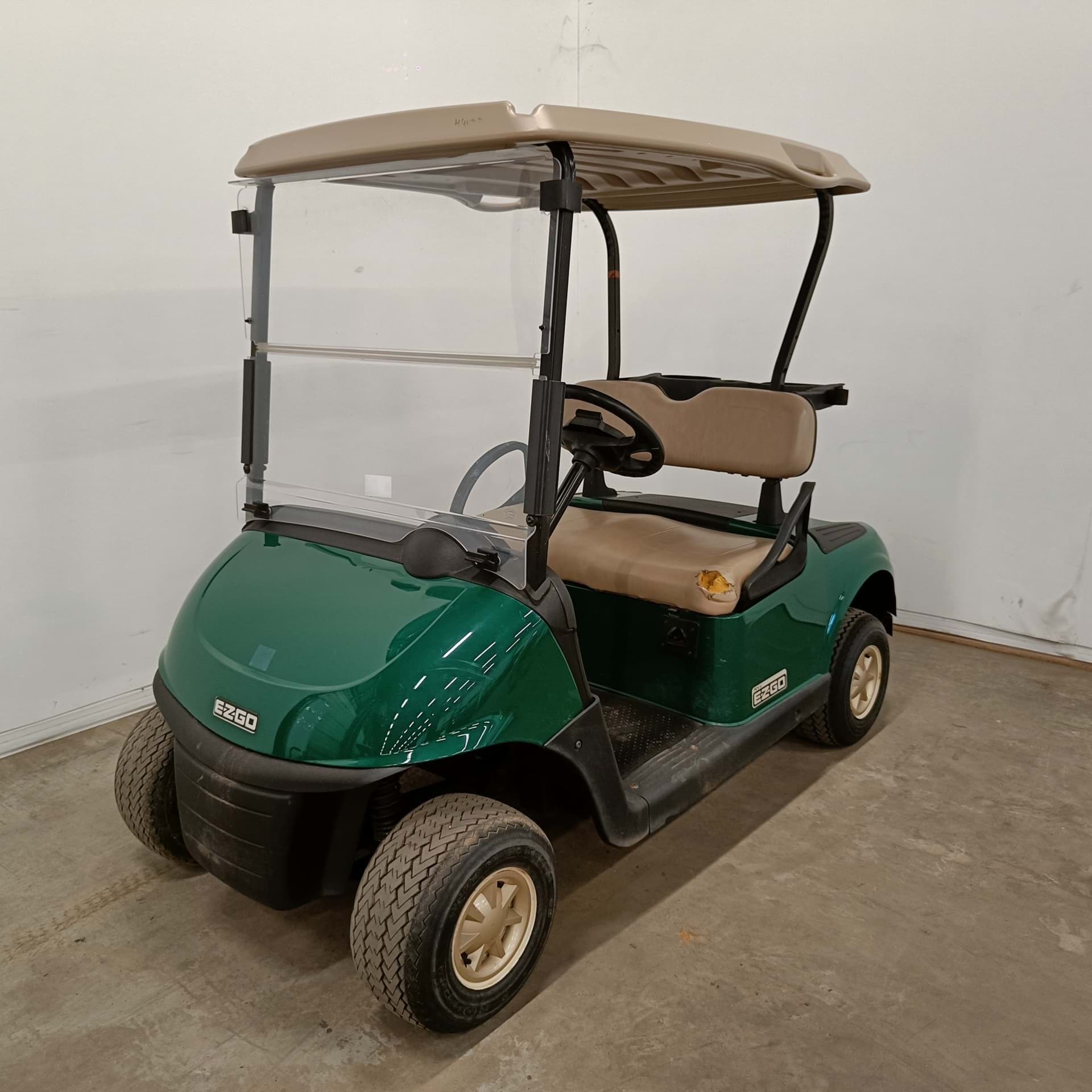Picture of Trade - 2019 - Electric lithium - EZGO - RXV - 2 seater - Burgandy